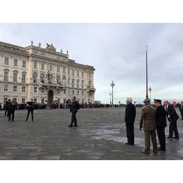 Sergio Mattarella (Presidente Repubblica Italiana) in piazza Unità d'Italia per le celebrazioni dell'anniversario del ritorno di Trieste alla Madrepatria (26 ottobre 1954) - Trieste 26/10/2016