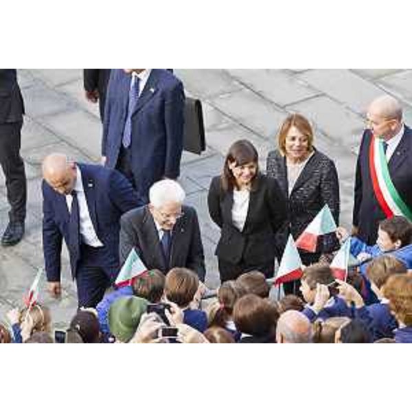 Sergio Mattarella (Presidente Repubblica Italiana), Debora Serracchiani (Presidente Regione Friuli Venezia Giulia), Annapaola Porzio (Prefetto Trieste) e Roberto Dipiazza (Sindaco Trieste) in piazza Unità d'Italia per le celebrazioni dell'anniversario del ritorno di Trieste alla Madrepatria (26 ottobre 1954) - Trieste 26/10/2016