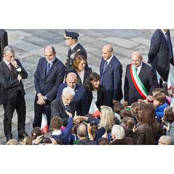Sergio Mattarella (Presidente Repubblica Italiana), Debora Serracchiani (Presidente Regione Friuli Venezia Giulia), Annapaola Porzio (Prefetto Trieste) e Roberto Dipiazza (Sindaco Trieste) in piazza Unità d'Italia per le celebrazioni dell'anniversario del ritorno di Trieste alla Madrepatria (26 ottobre 1954) - Trieste 26/10/2016