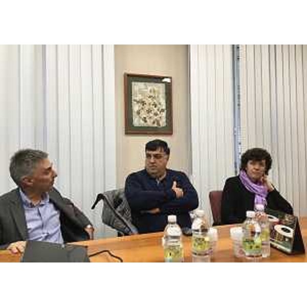 Dario Biancolino (Tecnico Cartiera Ermolli), Vanni Treu (Presidente Cooperativa Cramars) e Loredana Panariti (Assessore regionale Lavoro, Formazione, Istruzione, Pari Opportunità, Politiche giovanili, Ricerca e Università) alla Cartiera Ermolli - Moggio Udinese 02/11/2016