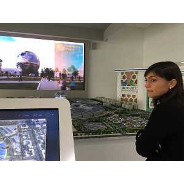 Debora Serracchiani (Presidente Regione Friuli Venezia Giulia) visita l'area di EXPO 2017 - Astana 03/11/2016