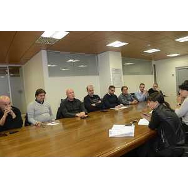 Debora Serracchiani (Presidente Regione Friuli Venezia Giulia) e Mariagrazia Santoro (Assessore regionale Infrastrutture e Territorio) incontrano rappresentanti sindacali di Fincantieri - Udine 04/11/2016
