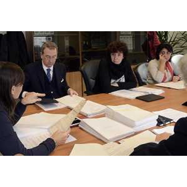 Debora Serracchiani (Presidente Regione Friuli Venezia Giulia), Sergio Bolzonello (Vicepresidente Regione FVG e assessore Attività produttive, Turismo e Cooperazione) e gli assessori Loredana Panariti (Lavoro, Formazione, Istruzione, Pari Opportunità, Politiche giovanili, Ricerca e Università) e Mariagrazia Santoro (Infrastrutture e Territorio) durante la riunione della Giunta regionale - Tolmezzo 11/11/2016