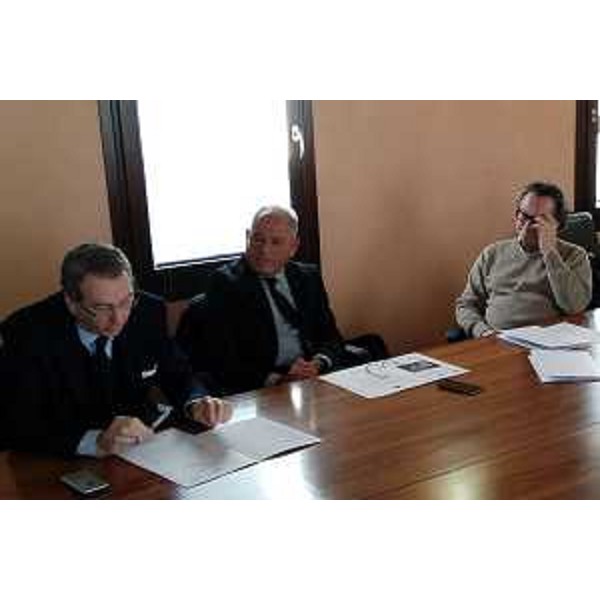 Sergio Bolzonello (Vicepresidente Regione FVG e assessore Attività produttive, Turismo e Cooperazione), Eligio Grizzo (Vicesindaco Pordenone) e Valerio Pontarolo (Ideatore evento) alla conferenza stampa di presentazione dell'evento ippico Jumping Pordenone, nella sede della Regione Friuli Venezia Giulia - Pordenone 14/11/2016