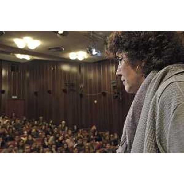 Loredana Panariti (Assessore regionale Lavoro, Formazione, Istruzione, Pari Opportunità, Politiche giovanili, Ricerca e Università) all'evento "Uno, nessuno, seicentomila. La storia quasi vera del Milite ignoto, raccontata e cantata come un'autobiografia" - Gorizia 22/11/2016