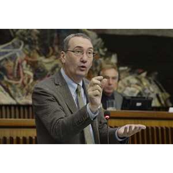 Sergio Bolzonello (Vicepresidente Regione FVG e assessore Attività produttive, Turismo e Cooperazione) nell'Aula del Consiglio regionale - Trieste 22/11/2016