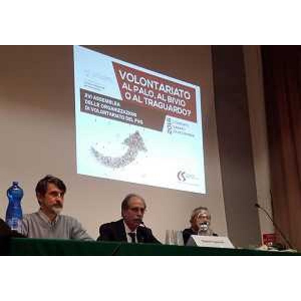 Gianni Torrenti (Assessore regionale Cultura, Sport e Solidarietà) al convegno "Volontariato al palo, al bivio o al traguardo?", XVI assemblea delle organizzazioni di volontariato del FVG - Codroipo 26/11/2016