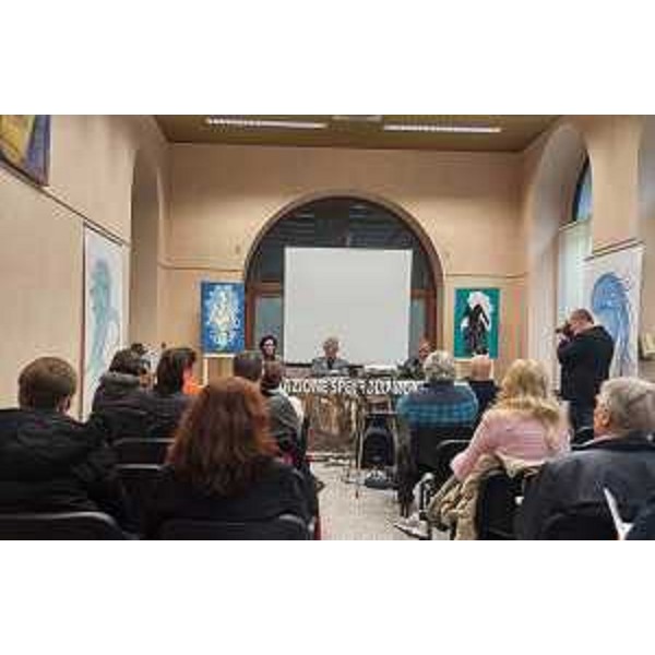 Sara Vito (Assessore regionale Ambiente ed Energia) al convegno "Streghe, orchi e krivapete. Le grotte tra miti e leggende" - Gorizia 26/11/2016