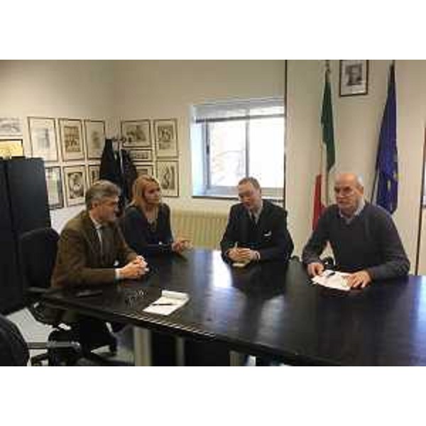 Mariano Zufferli e Claudia Cantoni (Sindaco e vicesindaco San Pietro al Natisone), Sergio Bolzonello (Vicepresidente Regione FVG e assessore Attività produttive, Turismo e Cooperazione) e Tiziano Manzini (Assessore comunale Bilancio) in Municipio - San Pietro al Natisone 30/11/2016