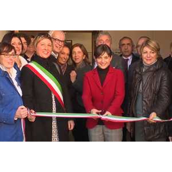 Mara Beorchia (Sindaco Ovaro), Debora Serracchiani (Presidente Regione Friuli Venezia Giulia) e Maria Sandra Telesca (Assessore regionale Salute) all'inaugurazione del CAP di montagna 1.1 sede di Ovaro - 30/11/2016