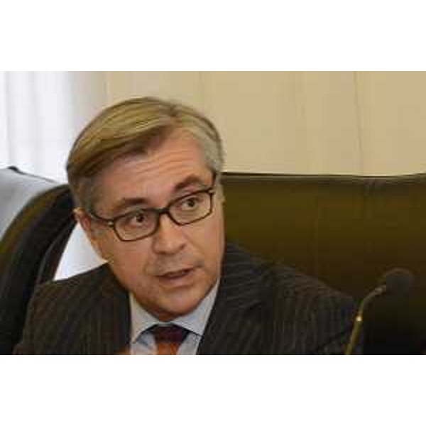 Francesco Peroni (Assessore regionale Finanze, Patrimonio, Coordinamento e Programmazione Politiche economiche e comunitarie) in I Commissione consiliare - Trieste 30/11/2016