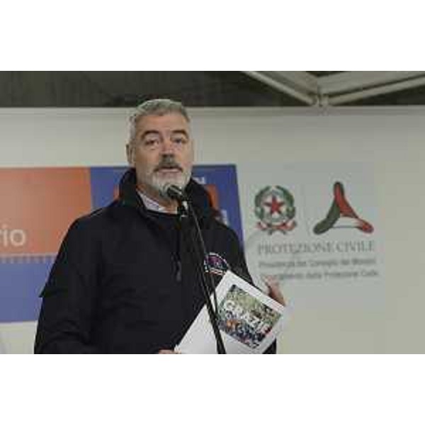 Paolo Panontin (Assessore regionale Protezione civile FVG) interviene alla XVIII edizione della Giornata del Volontario di Protezione civile, nel quartiere di Udine e Gorizia Fiere - Torreano di Martignacco 03/12/2016