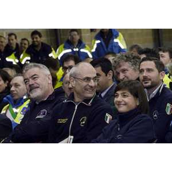 Paolo Panontin (Assessore regionale Protezione civile FVG), Fabrizio Curcio (Capo Dipartimento Protezione civile nazionale) e Debora Serracchiani (Presidente Regione Friuli Venezia Giulia) alla XVIII edizione della Giornata del Volontario di Protezione civile, nel quartiere di Udine e Gorizia Fiere - Torreano di Martignacco 03/12/2016