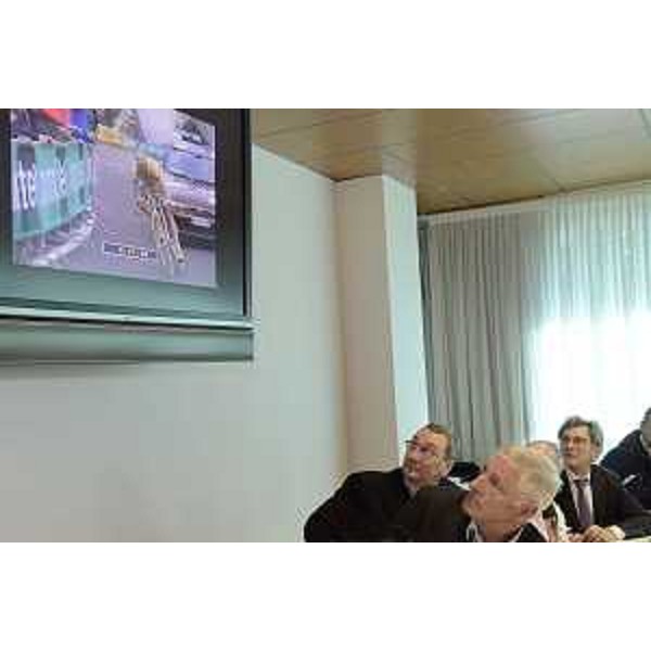 Sergio Bolzonello (Vicepresidente Regione FVG e assessore Attività produttive, Turismo e Cooperazione) e Francesco Moser alla presentazione delle iniziative ciclistiche per il 2017 in Friuli Venezia Giulia - Udine 06/12/2016