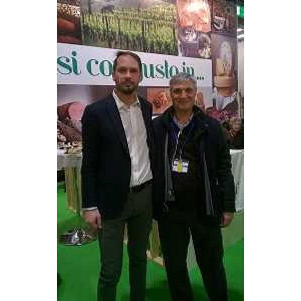 Cristiano Shaurli (Assessore regionale Risorse agricole e forestali) e Antonio Intiglietta (Presidente Artigiano in Fiera) alla ventunesima edizione de L'Artigiano in Fiera - Milano 09/12/2016