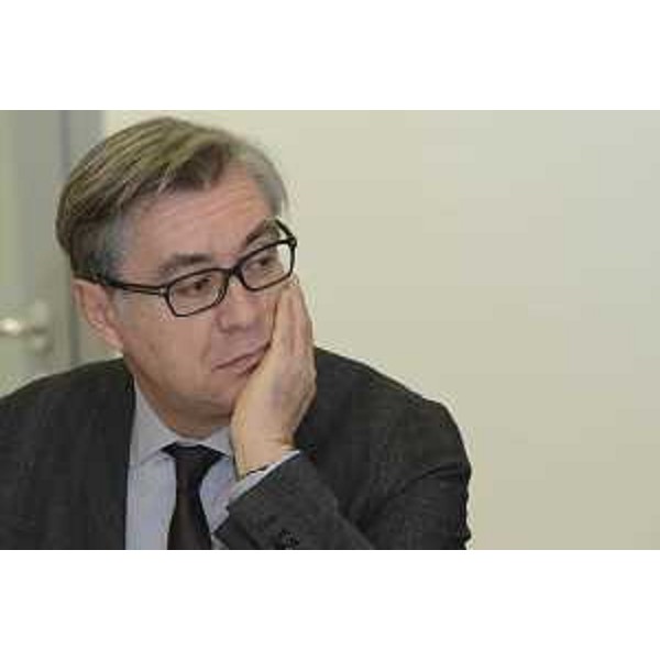 Francesco Peroni (Assessore regionale Finanze, Patrimonio, Coordinamento e Programmazione Politiche economiche e comunitarie) durante la riunione della Giunta regionale del Friuli Venezia Giulia - Udine 09/12/2016