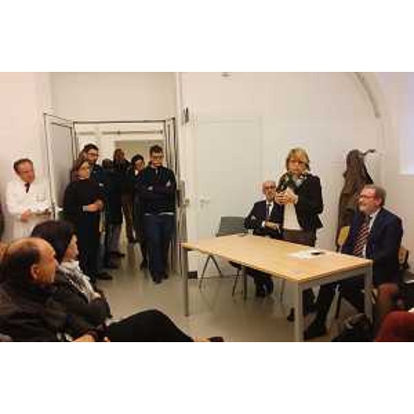 Carlo Grilli (Assessore Servizi e Politiche sociali Comune Trieste), Maria Sandra Telesca (Assessore regionale Salute, Integrazione socio-sanitaria, Politiche sociali e Famiglia) e Nicola Delli Quadri (Direttore generale Azienda Sanitaria Universitaria Integrata / ASUI Trieste) alla conferenza stampa di presentazione del programma di avvio dei tre nuovi Centri di Assistenza Primaria (CAP) dei Distretti 1, 2 e 4 - Trieste 13/12/2016