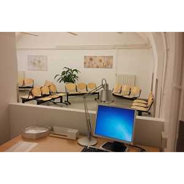 Sala d'attesa del Centro di Assistenza Primaria (CAP) di via della Pietà 2 - Trieste 13/12/2016