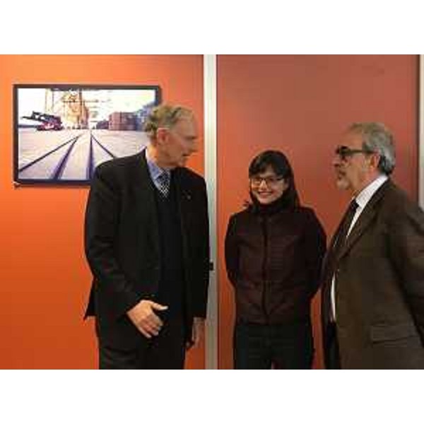 Fabrizio Zerbini (Amministratore delegato Trieste Marine Terminal / TMT), Debora Serracchiani (Presidente Regione Friuli Venezia Giulia) e Sergio Razeto (Presidente Confindustria Venezia Giulia) alla cerimonia di benvenuto alla portacontainer MSC Paloma, nella palazzina direzionale del Molo VII - Trieste 15/12/2016
