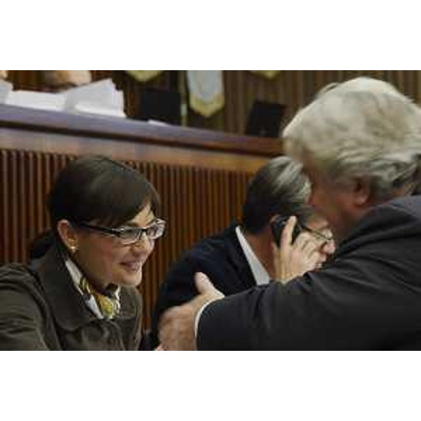 Debora Serracchiani (Presidente Regione Friuli Venezia Giulia) durante il dibattito generale sul "Documento di economia e finanza regionale", sul ddl n. 167 "Legge collegata alla manovra di Bilancio 2017-2019", sul ddl n. 168 "Legge di Stabilità 2017" e sul ddl n. 169 "Bilancio di previsione per gli anni 2017-2019 e per l'anno 2017", nell'Aula del Consiglio regionale - Trieste 16/12/2016