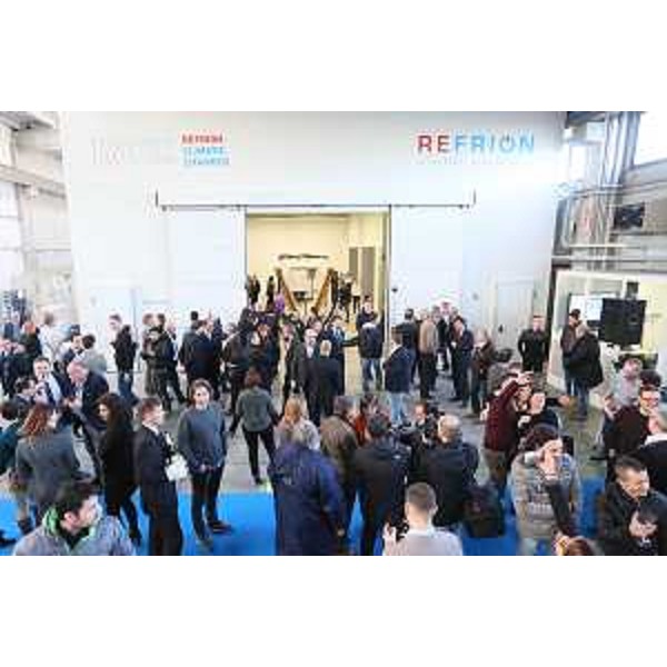 Il laboratorio climatico dell'Azienda Refrion, dedicato ai test di prestazioni delle unità di raffreddamento per applicazioni industriali, nel giorno dell'ianugurazione - Flumignano di Talmassons 17/12/2016 (Foto FULVIO Udine)