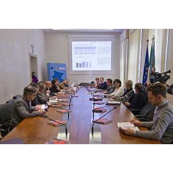 Tavolo di presentazione del bilancio sociale delle cinque Aziende Territoriali per l'Edilizia Residenziale (ATER) del FVG - Trieste 20/12/2016