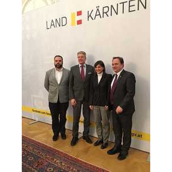 Ivan Buzzi (Sindaco Pontebba), Peter Kaiser (Governatore Land Carinzia), Debora Serracchiani (Presidente Regione Friuli Venezia Giulia) e Siegfried Ronacher (Sindaco Hermagor) alla riunione sul progetto Pramollo, nella sede del Land Carinzia - Klagenfurt 22/12/2016