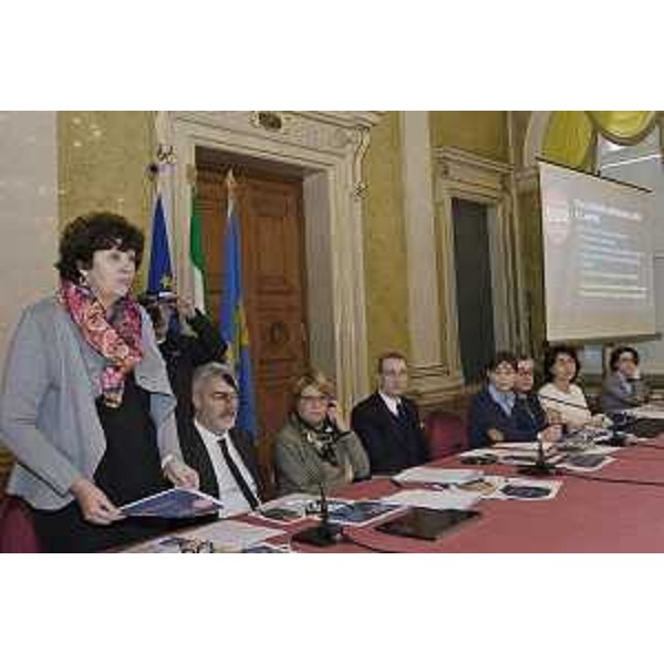Loredana Panariti (Assessore regionale Lavoro, Formazione, Istruzione, Pari Opportunità, Politiche giovanili, Ricerca e Università) durante la conferenza stampa di fine anno - Trieste 23/12/2016