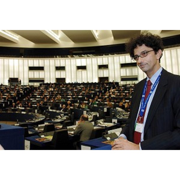 Isaac Getz (docente alla European School of Management) ad assemblea ARE (Strasburgo, 24/11/05)