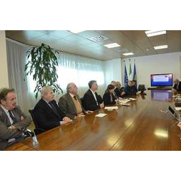 Riunione sugli aiuti del Friuli Venezia Giulia per la ricostruzione della Scuola dell'infanzia di Sarnano (MC) - Udine 24/01/2017