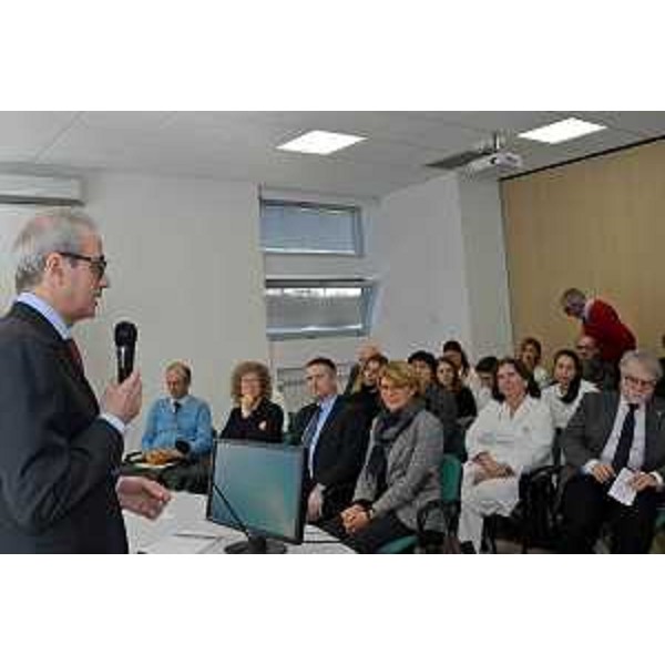 Giuseppe Ricci (Direttore Clinica Ostetrica e Ginecologica IRCCS Materno Infantile Burlo Garofolo) all'inaugurazione del primo Master italiano in Chirurgia isteroscopica e del nuovo Ambulatorio di Isteroscopia e Day Surgery all'IRCCS Materno Infantile Burlo Garofolo - Trieste 25/01/2017