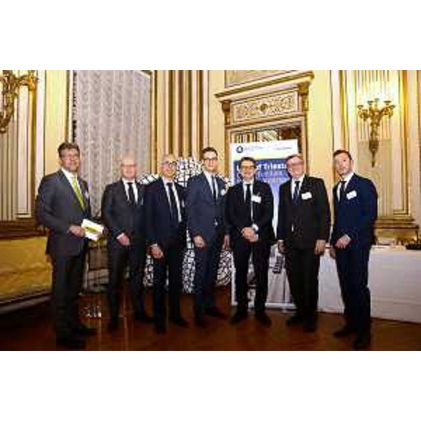 Zeno D'Agostino (Presidente Autorità Sistema Portuale Mare Adriatico Orientale) all'evento di presentazione del Porto di Trieste organizzato dall'Autorità di Sistema Portuale del Mare Adriatico Orientale all'Ambasciata d'Italia - Vienna 26/01/2017 (Foto Ambasciata d'Italia a Vienna)