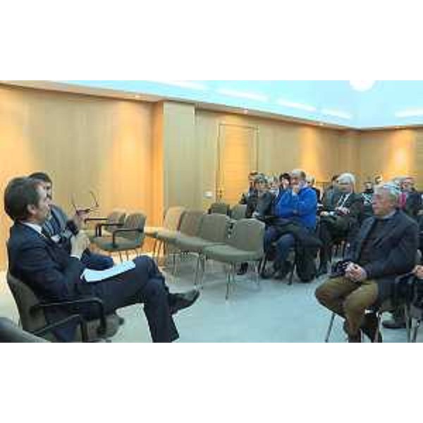 Paolo Corder (Presidente Tribunale Udine) all'incontro "Le nuove strade: tra organizzazione giudiziaria e comunità territoriali", allo Sportello di Giustizia di prossimità - Tolmezzo 27/01/2017