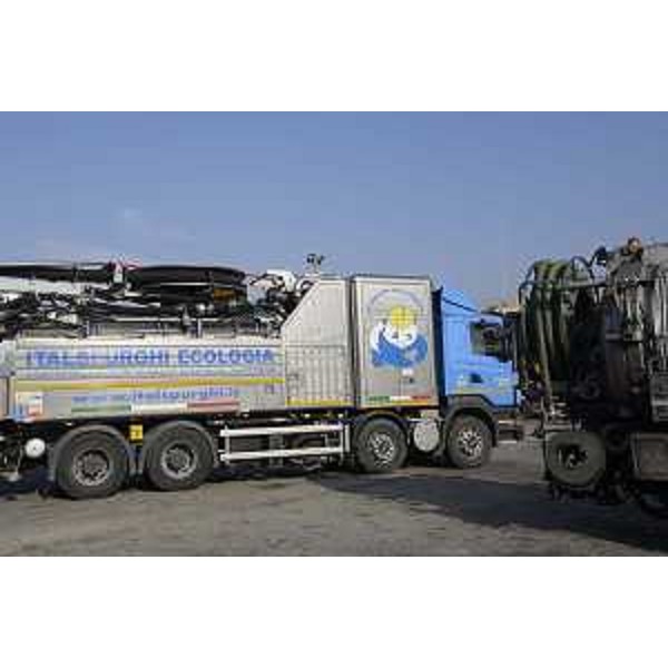 Mezzi della Italspurghi Ecologia S.r.l. - Trieste 30/01/2017