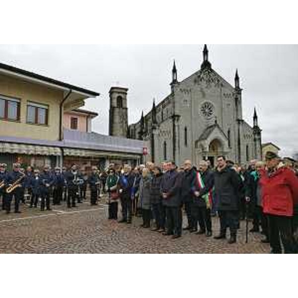 Pietro Fontanini (Presidente Provincia Udine), Debora Serracchiani (Presidente Regione Friuli Venezia Giulia), Domenico Rossi (Sottosegretario Difesa), Furio Honsell (Sindaco Udine) e Franco Iacop (Presidente Consiglio regionale) alle commemorazioni dell'eccidio di Porzus - Faedis 05/02/2017