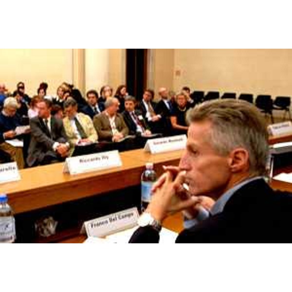 Riccardo Illy (presidente Regione Friuli Venezia Giulia) al convegno CORECOM (Udine, 18/11/05)