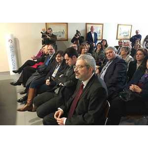 Vittorio Zappalorto (Prefetto Udine), Debora Serracchiani (Presidente Regione Friuli Venezia Giulia), Franco Iacop (Presidente Consiglio regionale) e Furio Honsell (Sindaco Udine) all'inaugurazione della sede di e-distribuzione, Società del Gruppo Enel, per la zona Udine-Monfalcone, in viale Venezia - Udine 06/02/2017