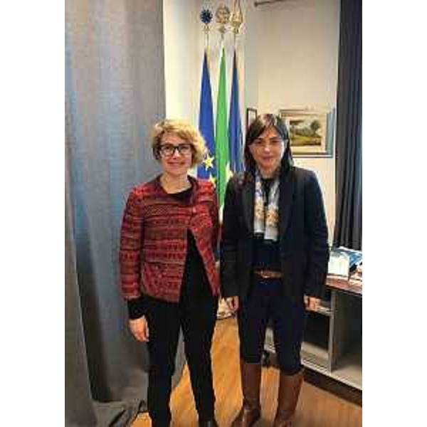 Linda Tomasinsig (Sindaco Gradisca d'Isonzo) e Debora Serracchiani (Presidente Regione Friuli Venezia Giulia) - Udine 06/02/2017