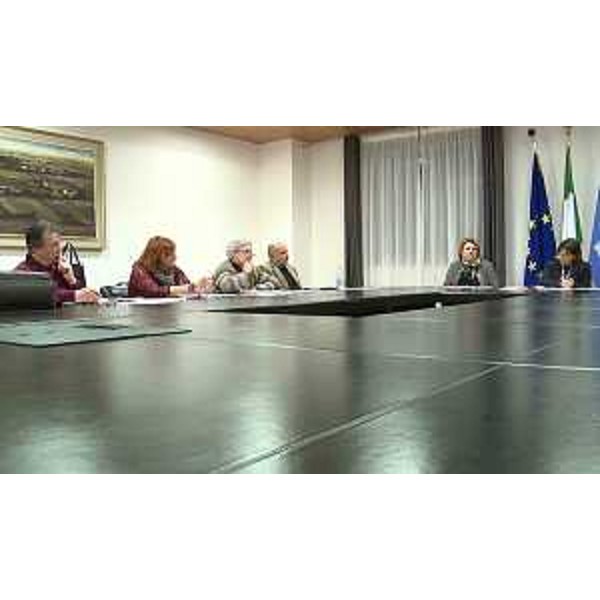 Maria Sandra Telesca (Assessore regionale Salute) e Debora Serracchiani (Presidente Regione Friuli Venezia Giulia) all'incontro con una rappresentanza della CGIL sulla Riforma della Sanità regionale - Udine 06/02/2017