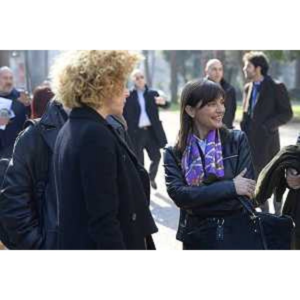 Cecilia Dazzi (Attrice) e Debora Serracchiani (Presidente Regione Friuli Venezia Giulia) alla presentazione della serie TV "La porta rossa", alla Casa del Cinema di Villa Borghese - Roma 15/02/2017 (Foto Mario Cartelli / LaPresse)