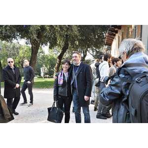 Debora Serracchiani (Presidente Regione Friuli Venezia Giulia) e Carmine Elia (Regista) alla presentazione della serie TV "La porta rossa", alla Casa del Cinema di Villa Borghese - Roma 15/02/2017