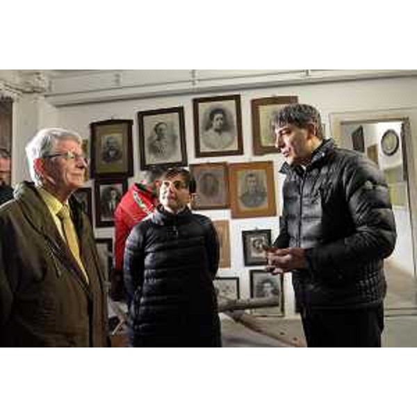 Debora Serracchiani (Presidente Regione Friuli Venezia Giulia) visita il Magazzino 18 del Porto Vecchio accompagnata da Franco Degrassi e Piero Delbello (Presidente e direttore Istituto Regionale Cultura Istriano-fiumano-dalmata / IRCI) - Trieste 16/02/2017