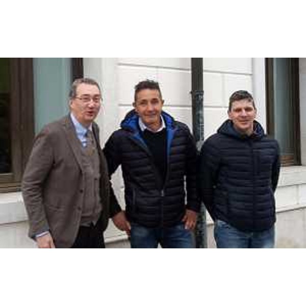 Sergio Bolzonello (Vicepresidente Regione FVG e assessore Attività produttive, Turismo e Cooperazione), Antonio Carrara (Sindaco Erto e Casso) e Marco Protti (Presidente Parco naturale Dolomiti Friulane) - Erto e Casso 21/02/2017