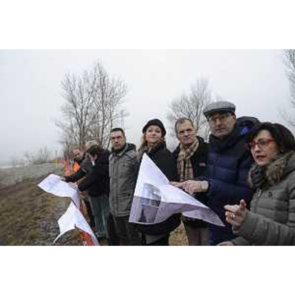 Sara Vito (Assessore regionale Ambiente ed Energia) in sopralluogo agli argini del Tagliamento, a Ospedaletto - Gemona del Friuli 21/02/2017