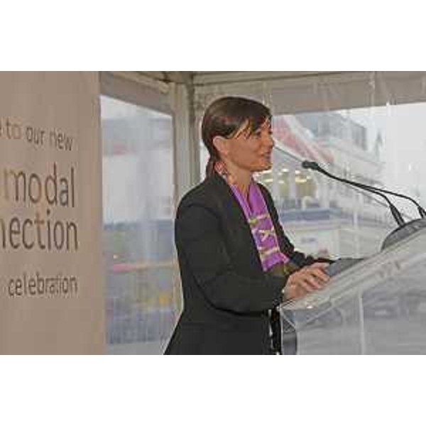 Debora Serracchiani (Presidente Regione Friuli Venezia Giulia) all'inaugurazione del nuovo esercizio intermodale dal Porto di Trieste sulla direttrice Kiel-Göteborg, al Terminal EMT (Europa Multipurpose Terminals) - Trieste 22/02/2017