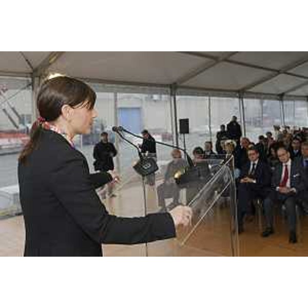 Debora Serracchiani (Presidente Regione Friuli Venezia Giulia) all'inaugurazione del nuovo esercizio intermodale dal Porto di Trieste sulla direttrice Kiel-Göteborg, al Terminal EMT (Europa Multipurpose Terminals) - Trieste 22/02/2017