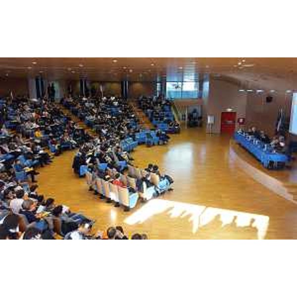 Maria Sandra Telesca (Assessore regionale Salute, Integrazione socio-sanitaria, Politiche sociali e Famiglia) al convegno "Tesi verso il futuro. Il contributo dei giovani fisioterapisti per lo sviluppo della professione" - Udine 25/02/2017
