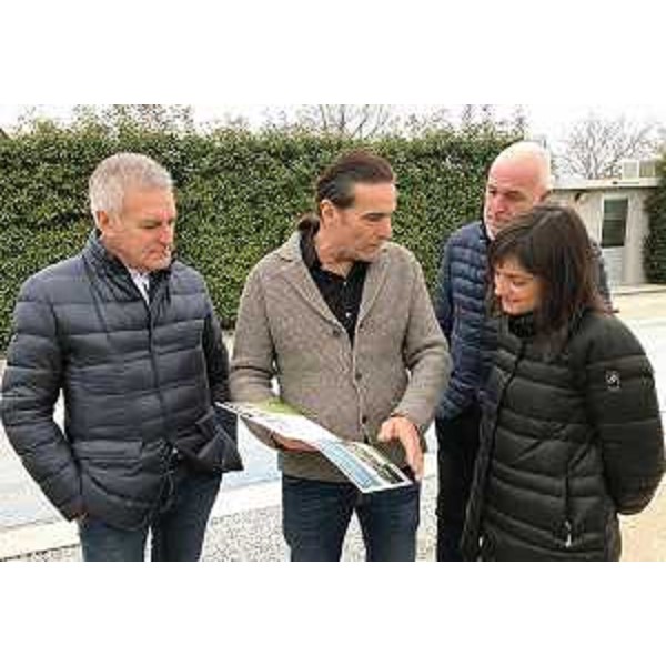 Dario Ermacora (Presidente Coldiretti FVG), Zeno Roma (Titolare Vecon), Danilo Merz (Direttore Coldiretti FVG) e Debora Serracchiani (Presidente Regione Friuli Venezia Giulia) all'Azienda agricola Vecon - Precenicco (UD) 28/02/2017