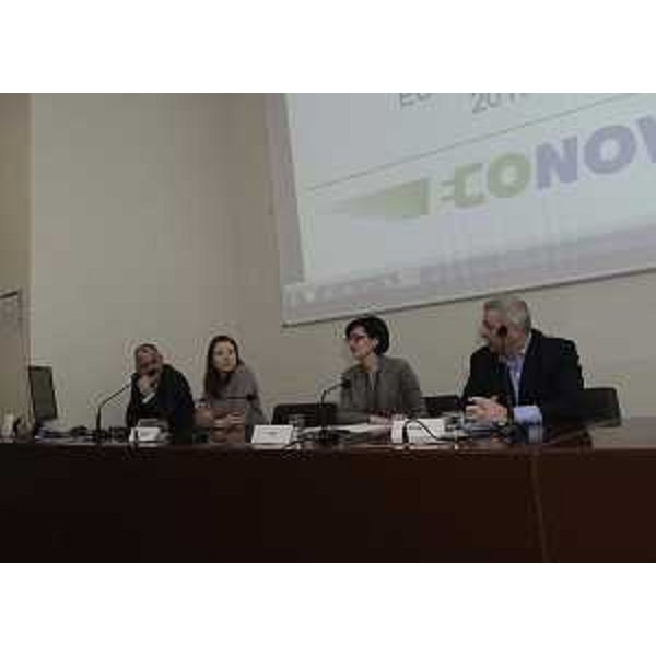 Paolo Di Pinto (Presidente Associazione Miglio Corse Monfalcone), Sara Vito (Assessore regionale Ambiente ed Energia) e Primoz Lemez (Presidente Club S Rally Lubiana) alla presentazione del 1° ECOnova Rally Cup (1° Rally Italia-Slovenia del FIA Electric and New Energy Championship) - Trieste 02/03/2017