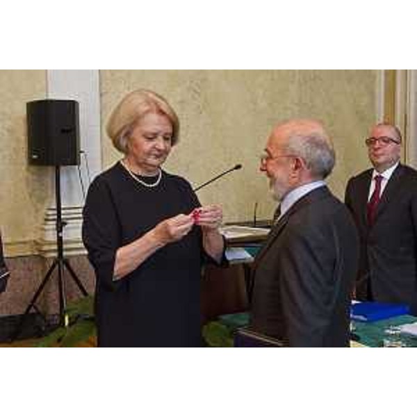 Nevenka Grdinic (Console generale Repubblica di Croazia a Trieste) e Umberto Zuballi (Presidente uscente TAR FVG) al V colloquio internazionale Euroregione dell'Alto Adriatico "Rifugiati, migranti, stranieri: legislazioni a confronto" - Trieste 03/03/2017